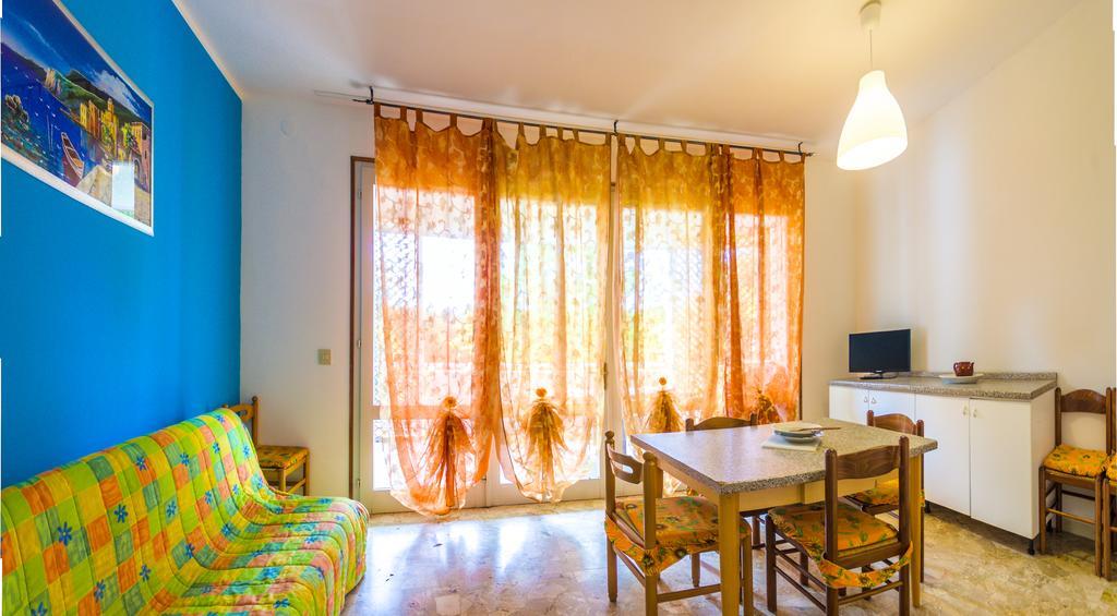 بيبيوني Residence Gabbiano المظهر الخارجي الصورة